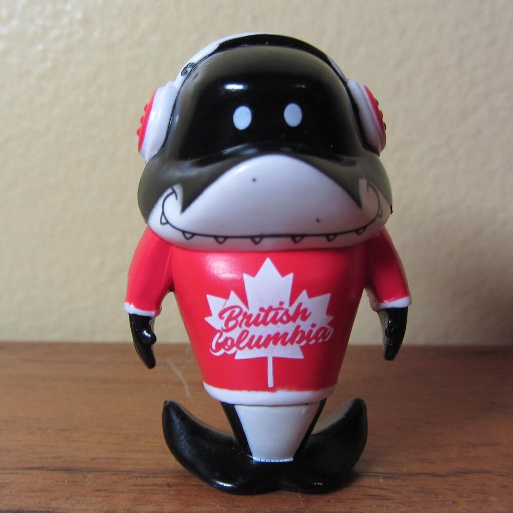 3 for $55 - Ryan’s World Mini figure British Columbia gill shark (W5286)